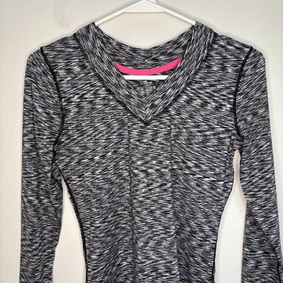 CUDDL DUDS Flex Fit V-Neck Base Layer Women S Black White Thumb Holes - Picture 5 of 5